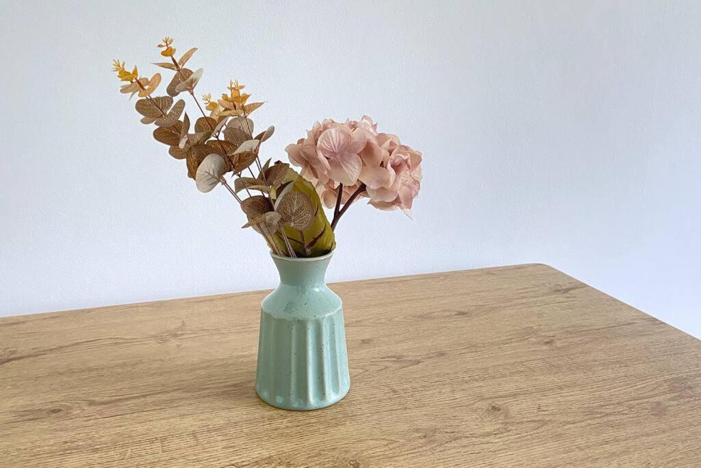 Ferienwohnung Stylish & Tranquil Flat With Excellent Connections London Exterior foto